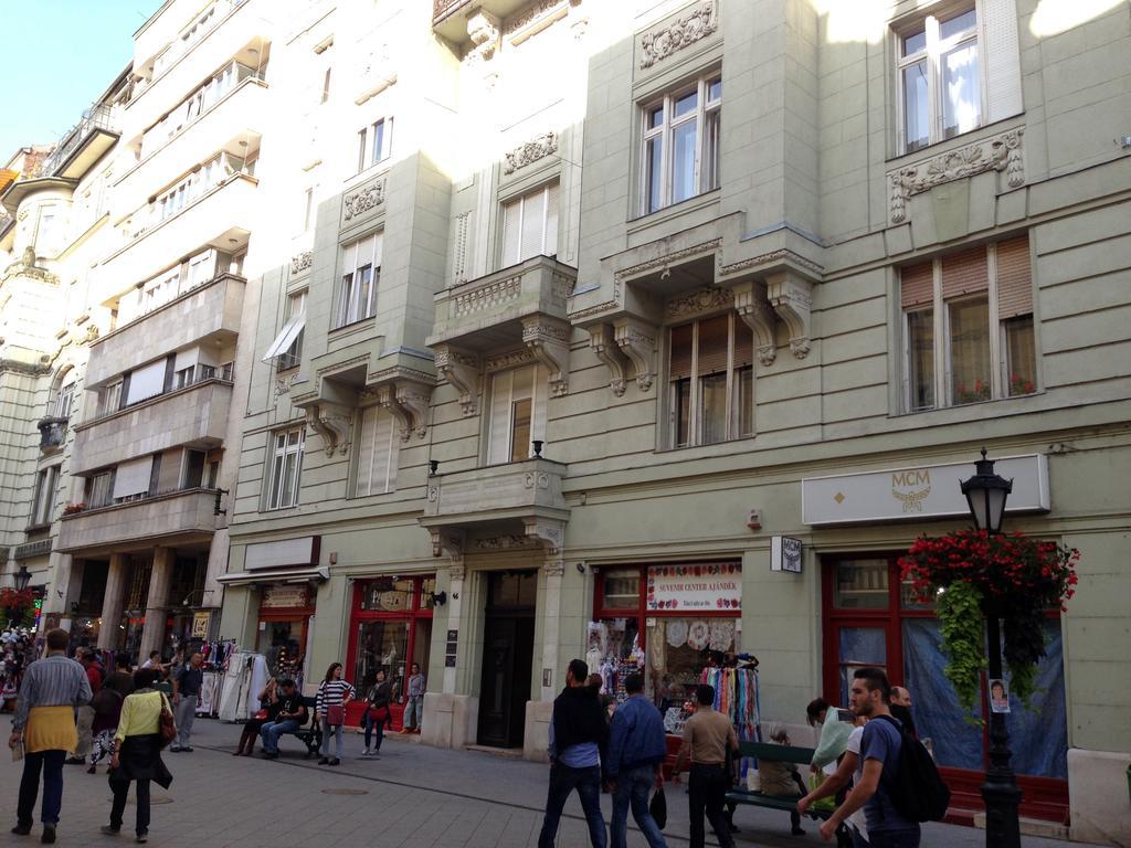 Family Buddha Apartment Βουδαπέστη Εξωτερικό φωτογραφία
